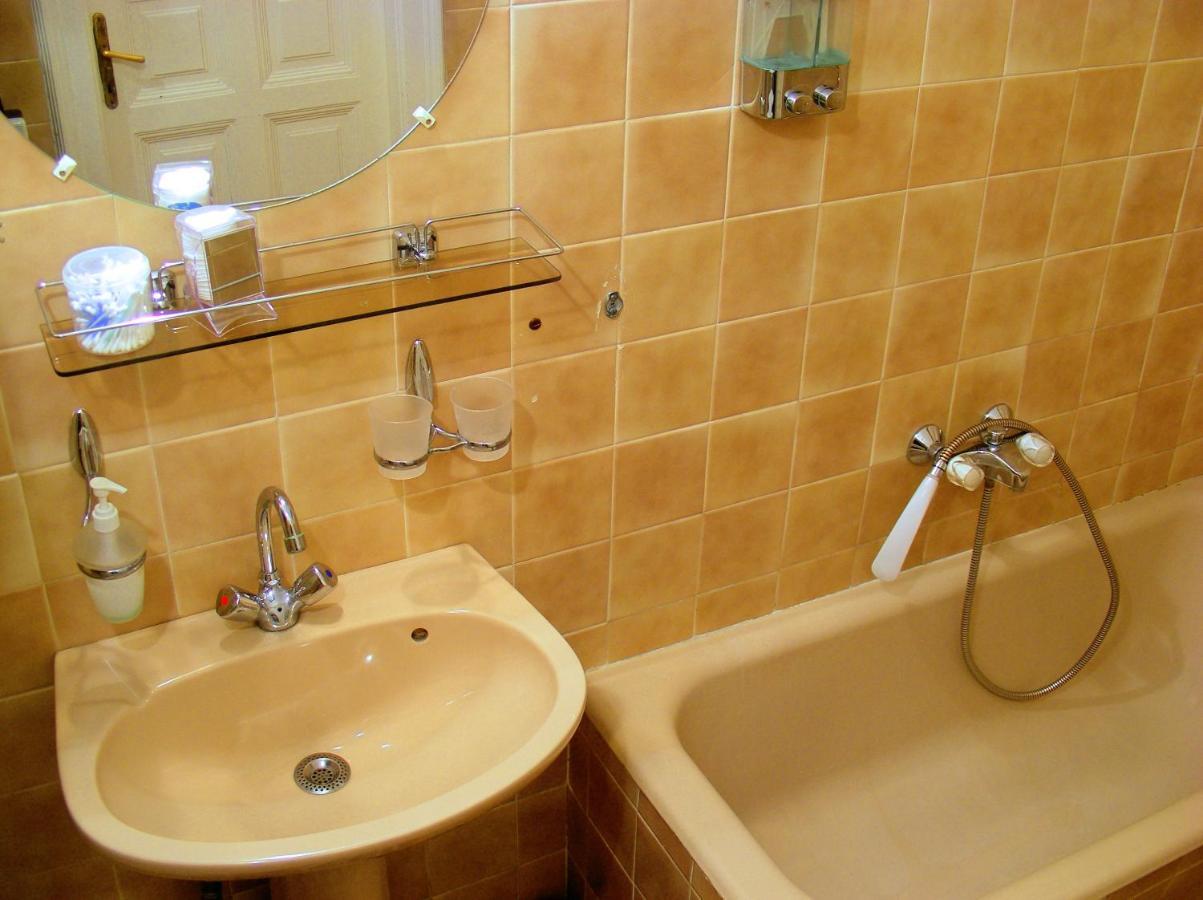 Firstapartments Inn City Center Budapest Room photo